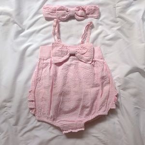 RuffleButts Seersucker Bubble Romper & Head Wrap Set Pink & White 6-12 Months